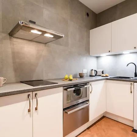 Apartment Old Town P&o Serviced