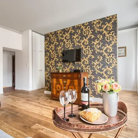 Old Town P&o Serviced Apartment